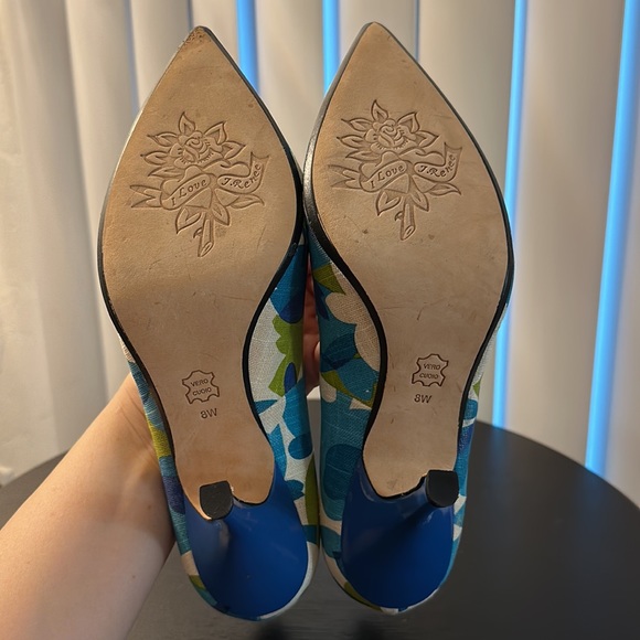 J. Renee Gizmo Heels - Picture 6 of 6